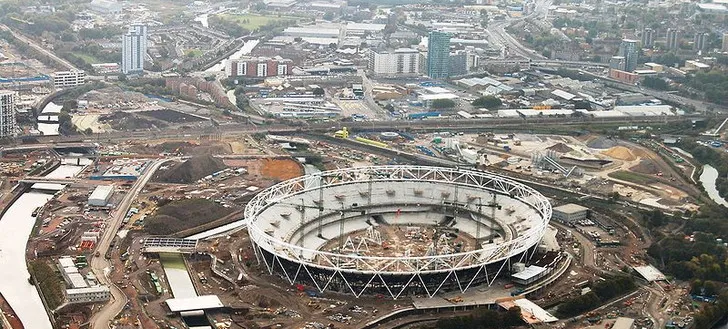 Quá trình xây dựng Công viên Olympic London vào tháng 10 năm 2009, tiền thân của London Stadium