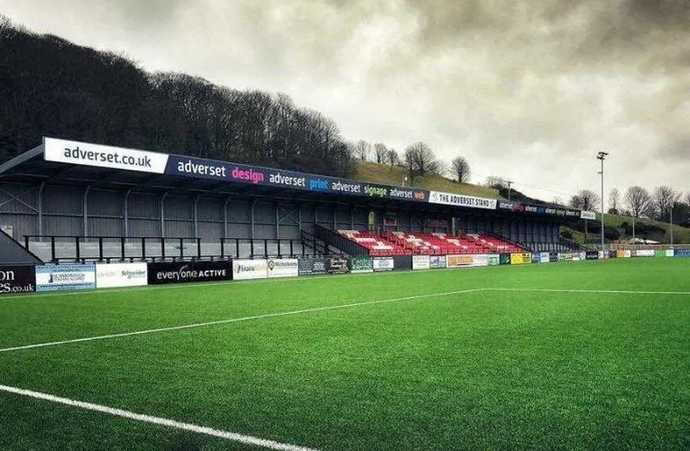 Sơ đồ bố trí chỗ ngồi chi tiết tại Flamingo Land Stadium, giúp khán giả dễ dàng định vị khu vực