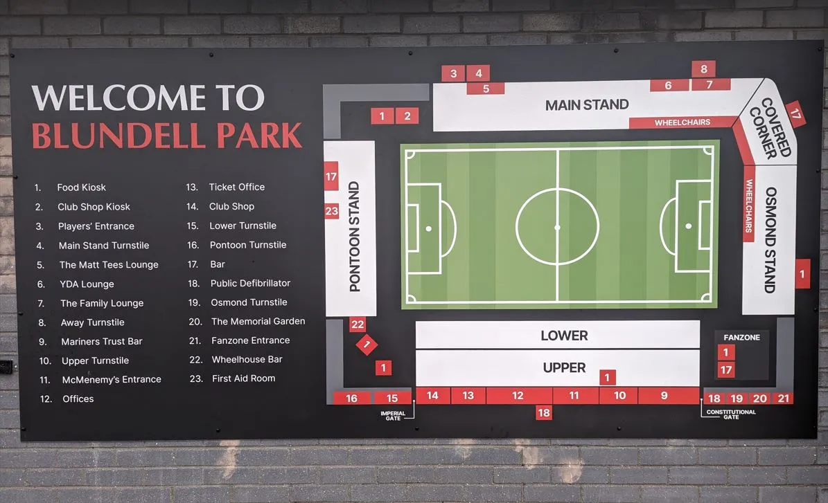 Sơ đồ chi tiết sân vận động Blundell Park, giúp người hâm mộ định vị các khán đài và lối đi