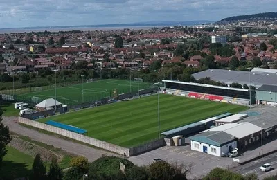 Toàn cảnh Optima Stadium Weston-super-Mare AFC từ trên cao