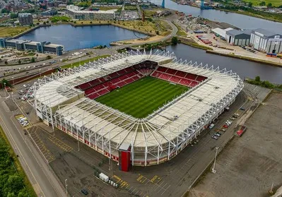Toàn cảnh sân vận động Riverside từ trên cao, công trình biểu tượng của Middlesbrough FC
